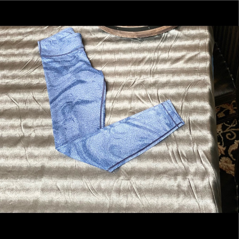 Athleta Girl patterned leggings; size 14/XL